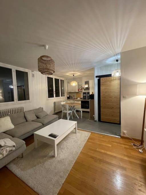 Appartement - Дижон Экстерьер фото